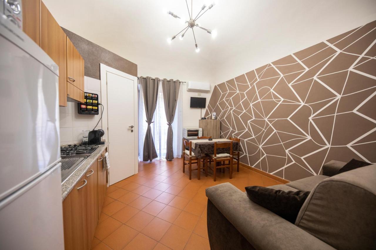 Casa Ruggero Apartment เชฟาลู ภายนอก รูปภาพ