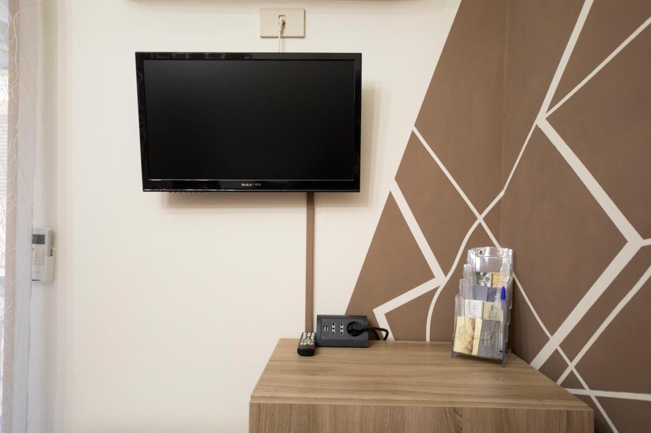 Casa Ruggero Apartment เชฟาลู ภายนอก รูปภาพ