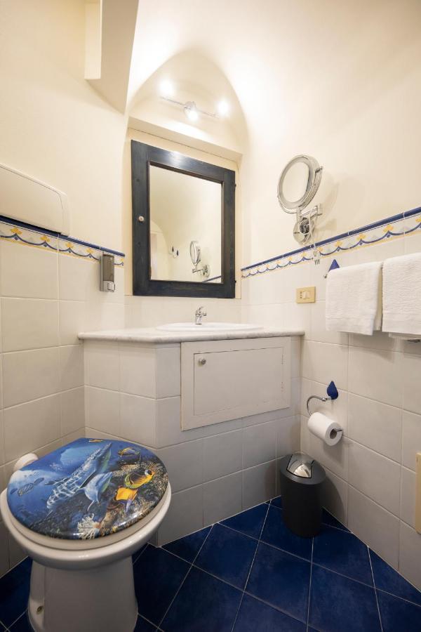 Casa Ruggero Apartment เชฟาลู ภายนอก รูปภาพ